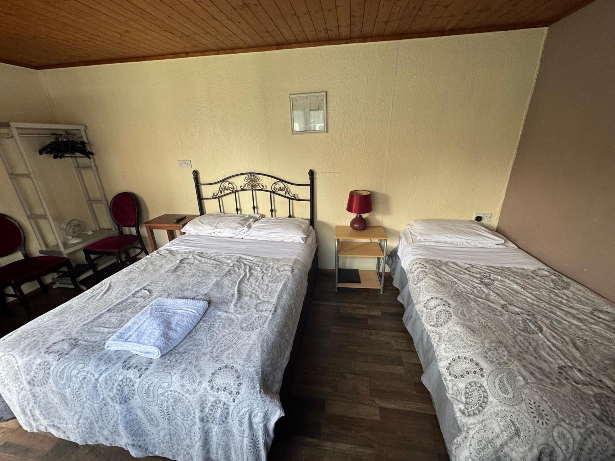 Charde Guest House Бірмінгем Екстер'єр фото
